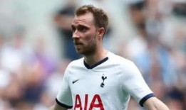 足坛最新爆料新闻报道,最新爆料揭示转会内幕与赛场秘闻